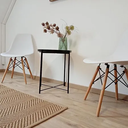 Hencz Vendeghaz بالاتوناكاراتيا